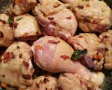 Foto del passaggio 3 della ricetta Pollo alla cacciatora di Firenze