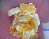 صورة لخطوة 1 من وصفة عصير برتقال و الموز 🍊🍌