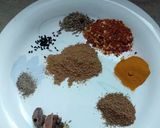 A picture of step 4 of Bhindi Chicken.