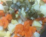 Foto del paso 2 de la receta: Lomo de cerdo al verdeo, a caballo y gratinado con rusa original