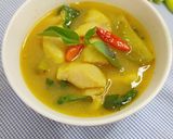 Foto langkah ke 6 dari resep Sup Kuning Ikan Dory Fillet.
