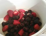 Foto del paso 2 de la receta: Mermelada de fresas y moras