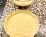 A picture of step 7 of Cake with Frola Dough and Pumpkin Cream.