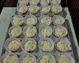Foto langkah ke 7 dari resep Bluder Tape In Cup.