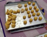Foto langkah ke 5 dari resep Thumbrint Cookies.