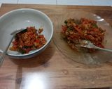 Foto langkah ke 6 dari resep Orak arik telur sosis saus ala burjo.