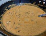 A picture of step 5 of Mushroom butter masala.