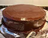 Foto del paso 17 de la receta: Tarta húmeda de dulce de leche y chocolate negro