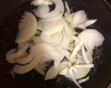 Foto del paso 1 de la receta: Calamares encebollados