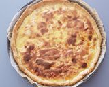 Une image de l'étape 2 de Quiche aux dès de poulet et fromage ail/fines herbes.