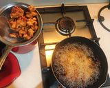 Foto langkah ke 3 dari resep Ayam Goreng Saus Madu.
