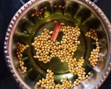 A picture of step 1 of 2 Ingredient Magical Detox Spice Water.