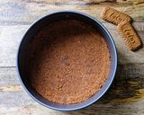 Une image de l'étape 2 de Tarte chocolat spéculoos sans cuisson.