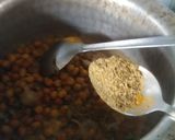 A picture of step 4 of Kala chana chaat.