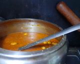 A picture of step 2 of Matar paneer.