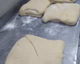 Foto del paso 12 de la receta: Medialunas de manteca