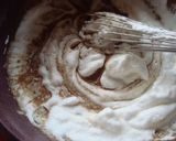 Foto del paso 4 de la receta: Pastel esponjoso de chocolate