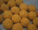 Foto langkah ke 5 dari resep Bola Bola Pisang Coklat Lumer.