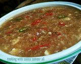 A picture of step 6 of Hot n sour soup.