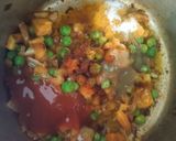 A picture of step 3 of Veggie loaded masala Maggi 😋😋.