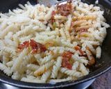 A picture of step 7 of Spiral pasta.