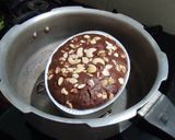एगलेस स्पेशल केक (Eggless Special Cake Recipe In Marathi) रेसिपी स्टेप 9 फोटो 