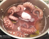 Foto del paso 3 de la receta: Pulpo cocido en olla a presión. Fantástico y rápido