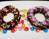चॉकलेट डोनट्स(chocolate doughnuts recipe in hindi) रेसिपी चरण 4 फोटो