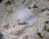 A picture of step 4 of Barley Rawa Idli.