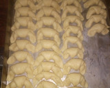 Foto del paso 5 de la receta: Medialunas de manteca riquísimas🥐