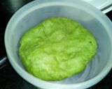 A picture of step 1 of Leaf shaped mathri.