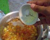 Foto langkah ke 3 dari resep Sup Jagung Wortel dan Telur.