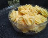 Foto langkah ke 5 dari resep Semprit Susu Keju 3 Bahan | Tanpa Spuit Tanpa Oven.