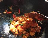 Foto langkah ke 5 dari resep Ayam tumis sambal ala ala tanpa digoreng.