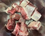 รูปขั้นตอนการทำที่ 2 ของ “อ่อมกระดูกหมู”
