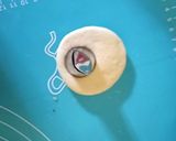 Foto langkah ke 3 dari resep Donat maizena elmo.