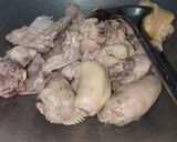 Foto langkah ke 3 dari resep GATA-33: TULANG AYAM MASAK KECAP.