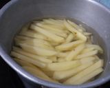 Foto langkah ke 3 dari resep Kentang Goreng Krenyes 🍟.