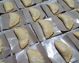 Foto langkah ke 6 dari resep Panada cakalang Manado.