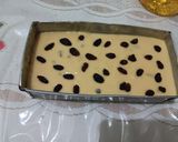 Foto langkah ke 3 dari resep Eggless Condensed Milk Cake.