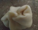 A picture of step 5 of Aloo kachori.