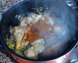 Foto del paso 6 de la receta: Estofado de pollo con champiñones, zanahoria y patatas