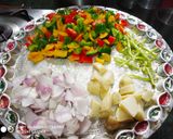 A picture of step 1 of Tri colour bell pepper masala.