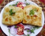 A picture of step 3 of Mughlai paratha.