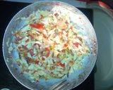A picture of step 3 of Boiled yam and cabbage sauce.
