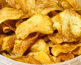 A picture of step 2 of Crispy & Salted potatoes chips.