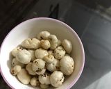 A picture of step 6 of Crispy masala makhana.