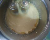 A picture of step 3 of Basic sponge cake.