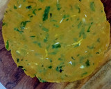 કોથમીર અને દૂધી ના થેપલા(Kothmir Dudhi Thepla In Gujarati) રેસીપી સ્ટેપ2ફોટો