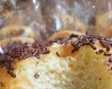 Foto langkah ke 8 dari resep Donat Tape (tanpa mixer).